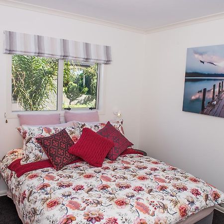 Waimapu Cottage Pyes Pa Εξωτερικό φωτογραφία