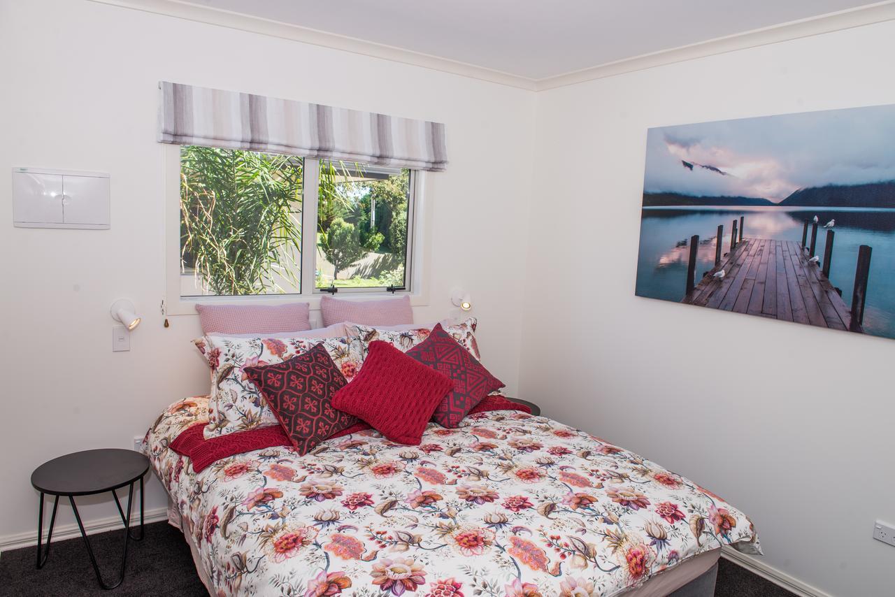 Waimapu Cottage Pyes Pa Εξωτερικό φωτογραφία
